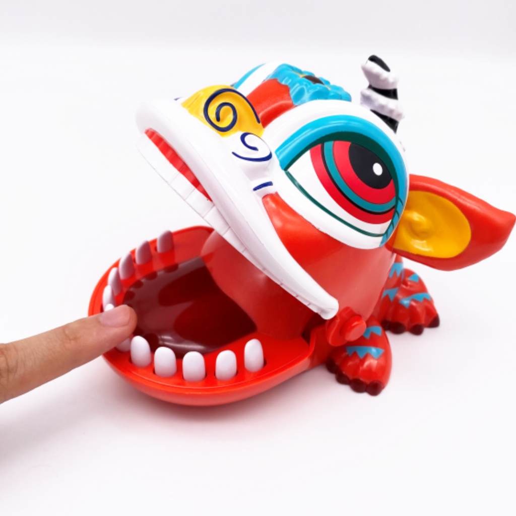 Finger biter King lion